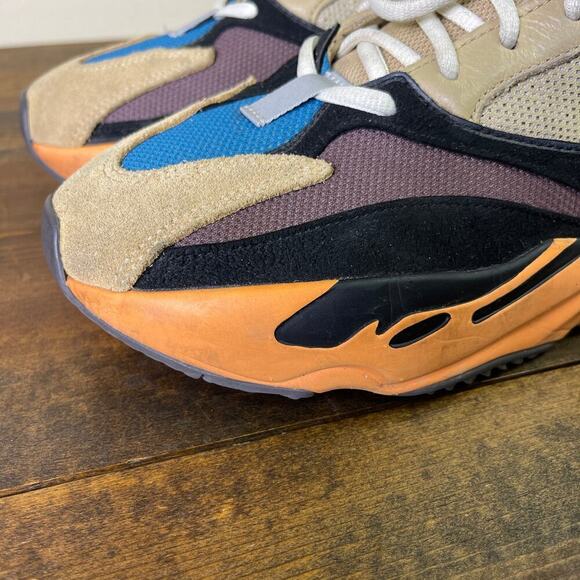 adidas Yeezy Boost 700 Enflame Amber Men's size US 10 Beige Brown AUTHENTIC - Picture 13 of 16